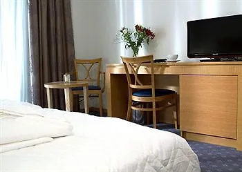 Ξενοδοχείο Tripoli City Hotel 3*