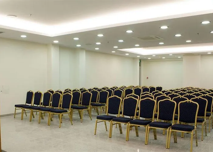 מלון Tripoli City Hotel 3*