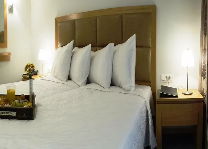 Tripoli City Hotel מלון 3*