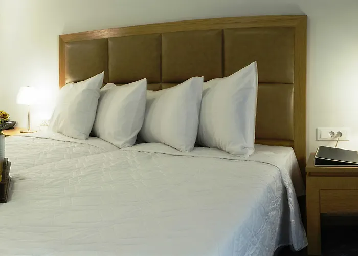 Tripoli City Hotel מלון טריפוליס